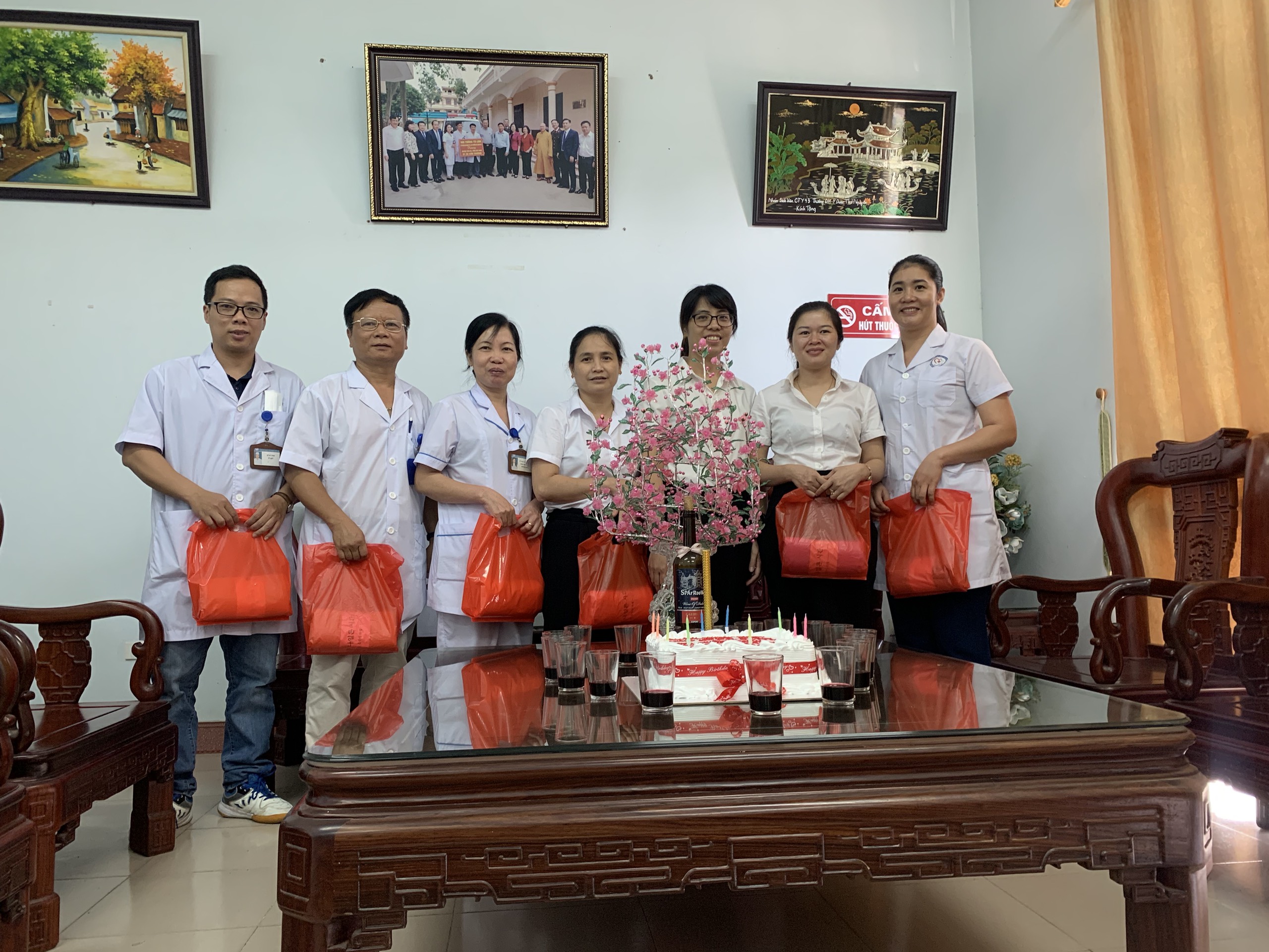 CHÚC MỪNG NGÀY ĐIỀU DƯỠNG VIỆT NAM 26/10